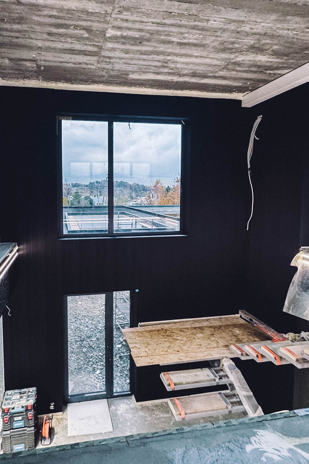 Montaż tapety Vinylpex Harry - IMG 0037 jpg 1