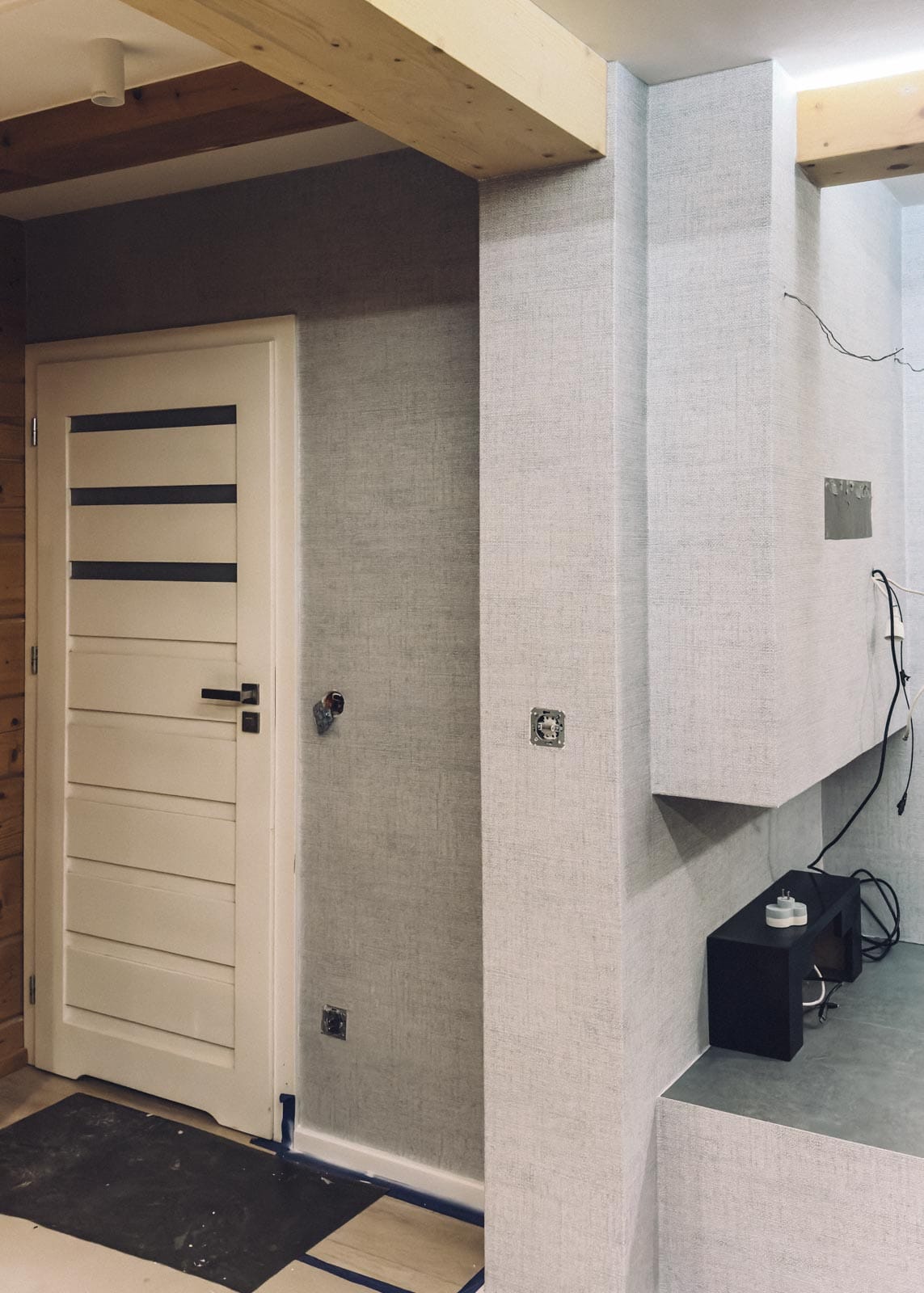 Montaz-tapet-obiektowych-vestige-basic-krakow - IMG 3808