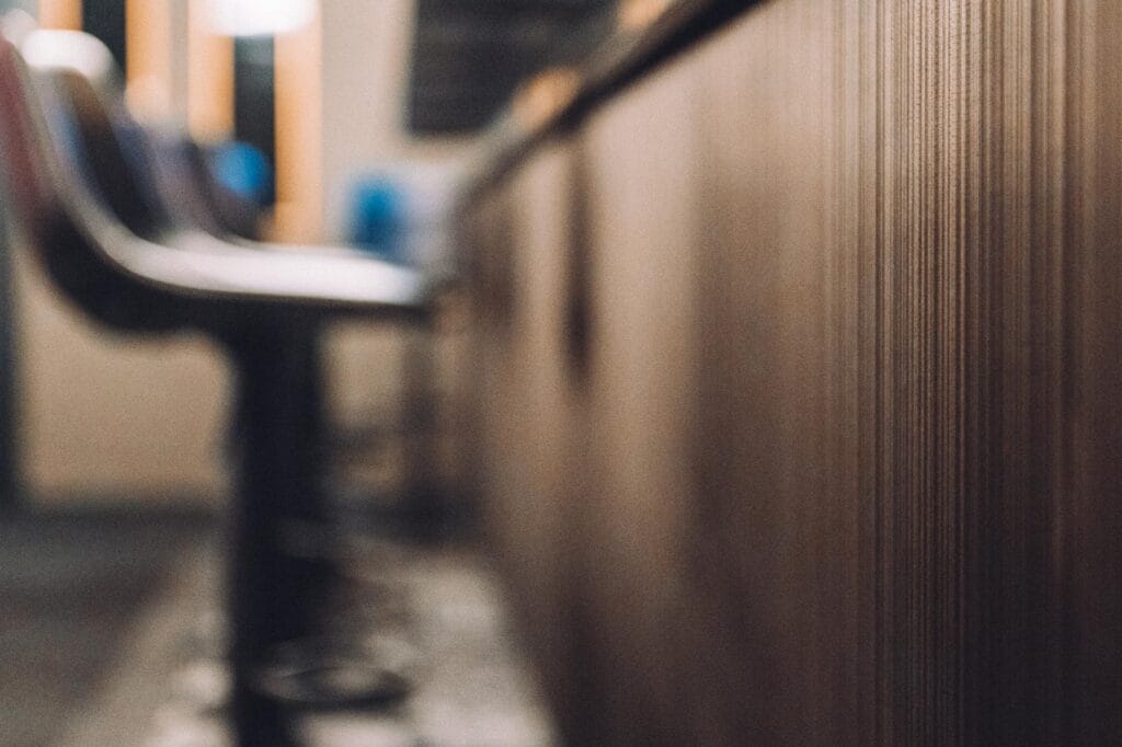 Montaz-tapet-obiektowych-vescom-vinylpex - NOW 9088 1024x682 1