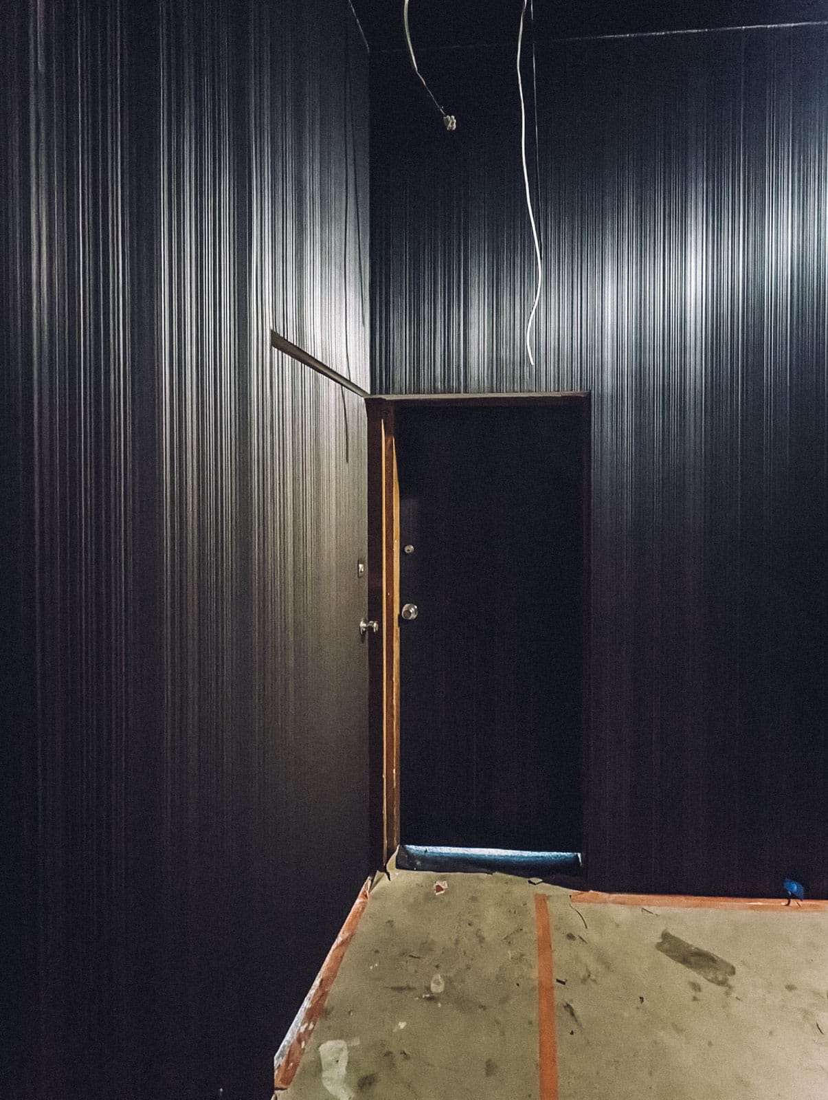 Montaz-tapet-obiektowych-vescom-vinylpex - PXL 20230213 142038771